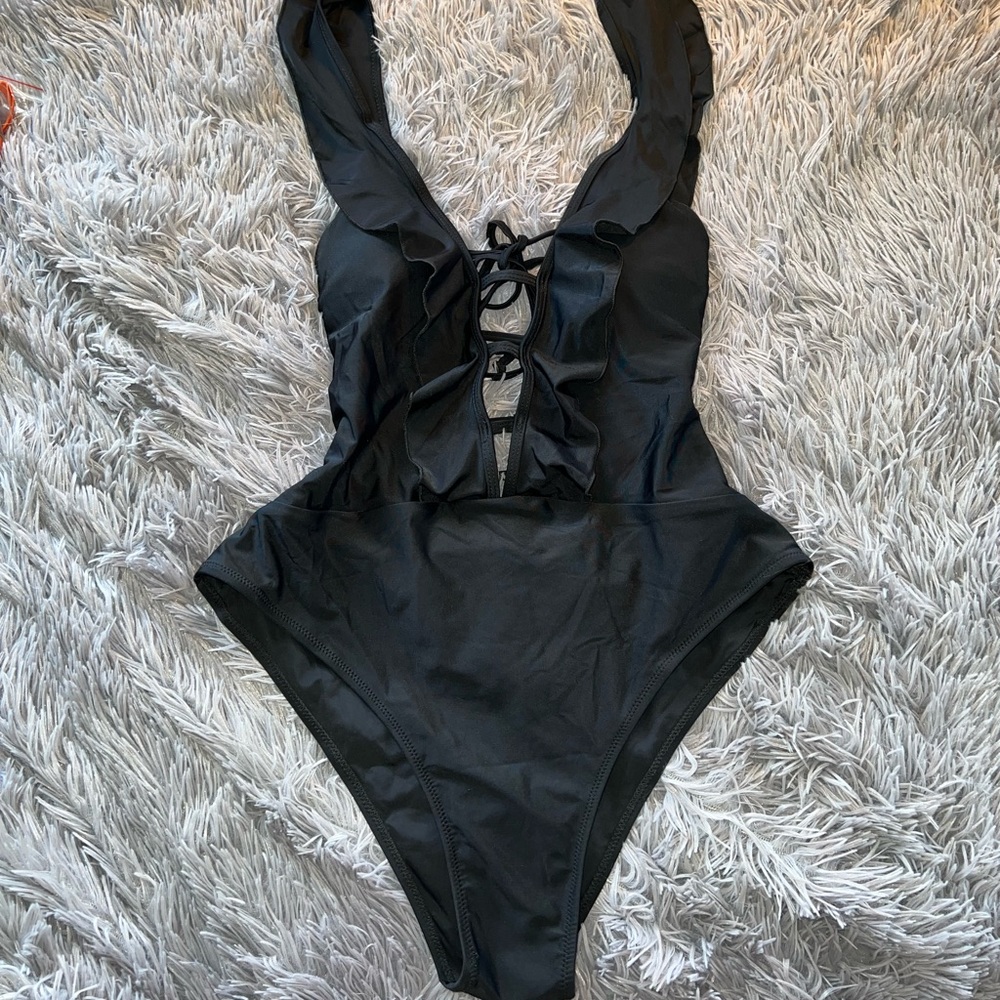 ❌SOLD❌ Zaful one piece Women’s Bathing suits 🩱 - Picture 1 of 5